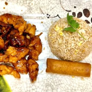 L9. Kung Pao Chicken (L)